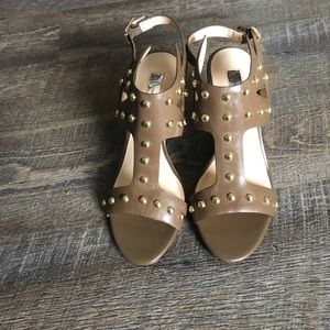 EUC INC Tan Sandals